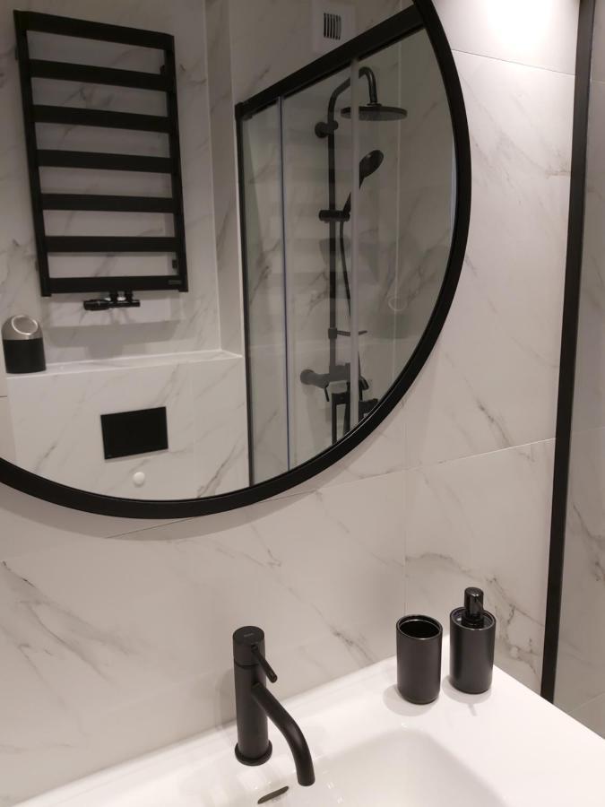 Apartament 150 Zaspa Vvita Z Prywatnym Ogrodem I Tarasem Gdansk Bagian luar foto