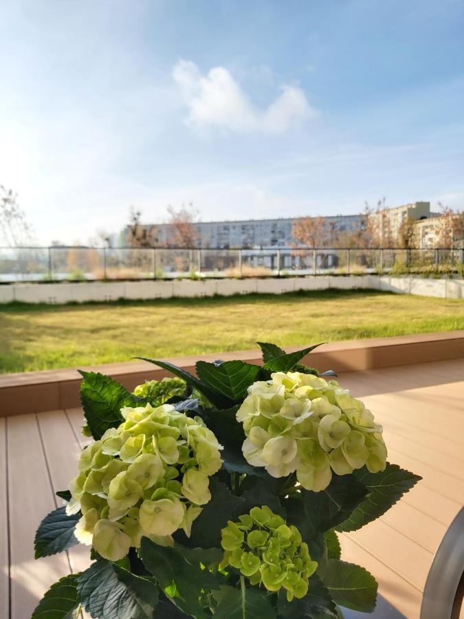 Apartament 150 Zaspa Vvita Z Prywatnym Ogrodem I Tarasem Gdansk Bagian luar foto