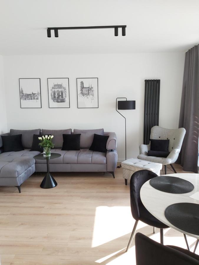 Apartament 150 Zaspa Vvita Z Prywatnym Ogrodem I Tarasem Gdansk Bagian luar foto