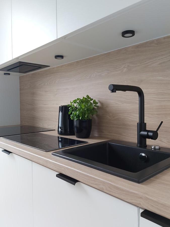 Apartament 150 Zaspa Vvita Z Prywatnym Ogrodem I Tarasem Gdansk Bagian luar foto