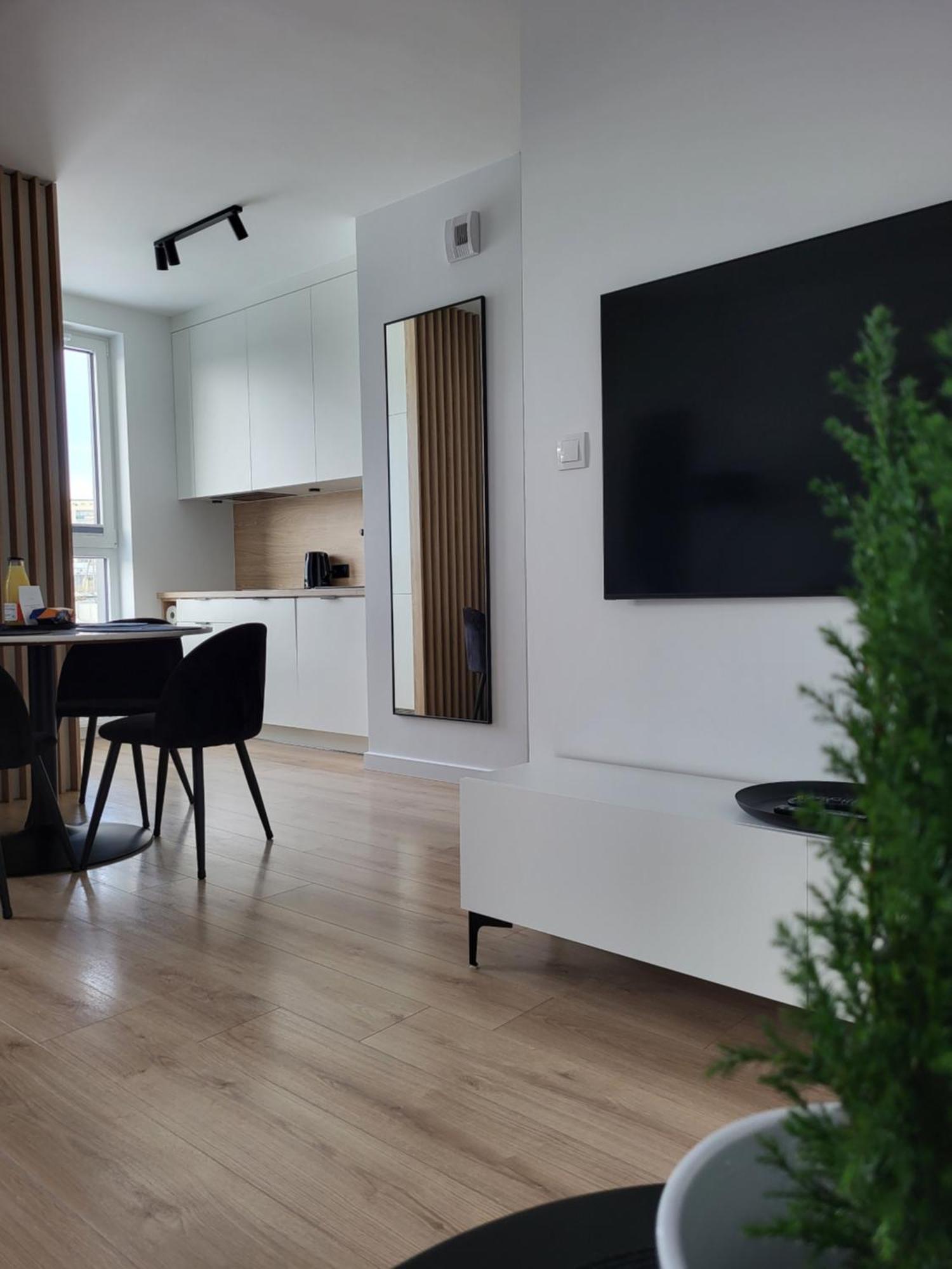 Apartament 150 Zaspa Vvita Z Prywatnym Ogrodem I Tarasem Gdansk Bagian luar foto